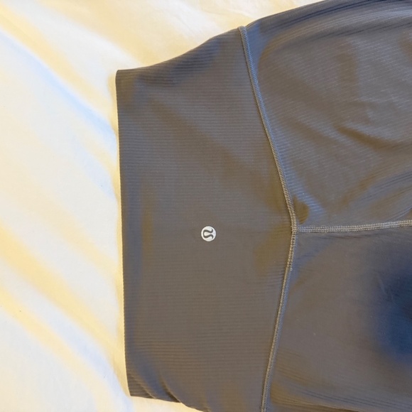 Lululemon align leggings - Picture 2 of 3